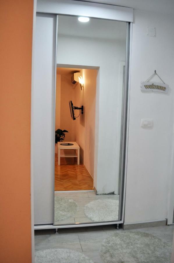 Апартаменты Apartman Dina Тузла Экстерьер фото